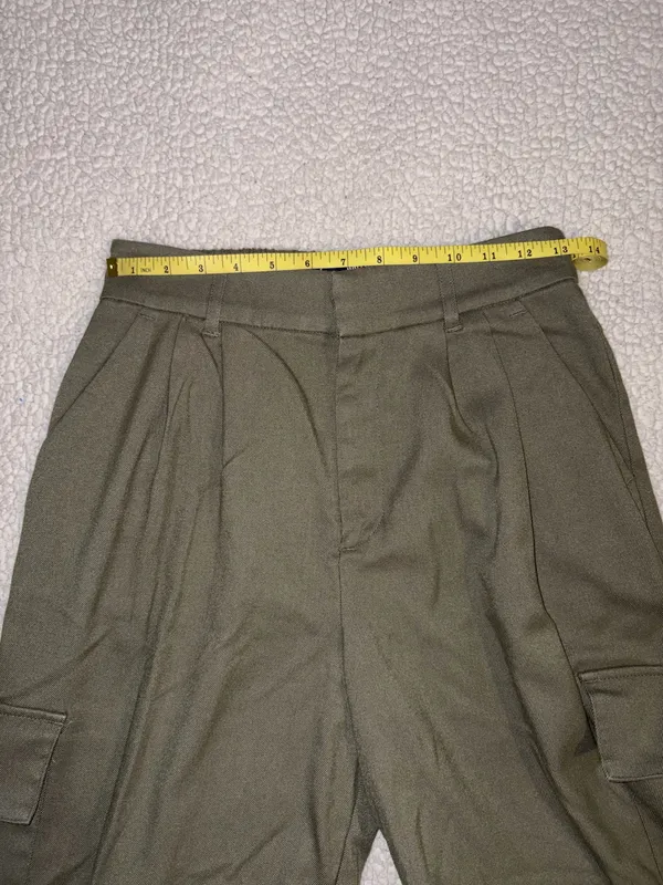 Hollister Ultra High-Rise Wide-Leg Pants - Image 11