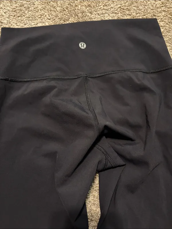 Lululemon Women’s High Rise Black Wunder Under 25” Leggings Size‎ 6 - Image 6