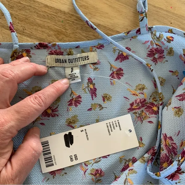 Urban Outfitters NWT Blue Floral Dress S - Image 6