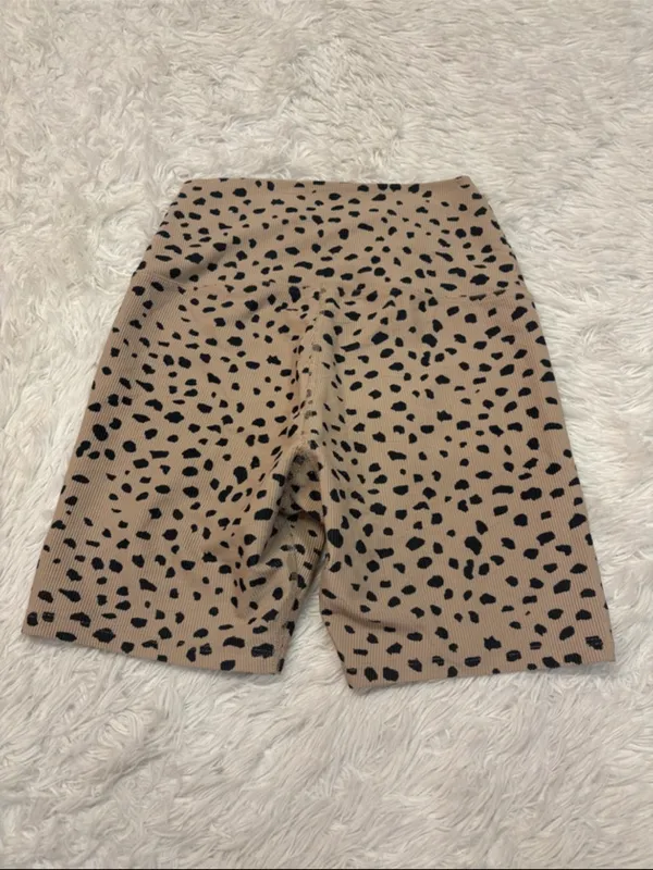 Beach riot High-Waist Beige & Black Cheetah Print Bike Shorts - Image 2