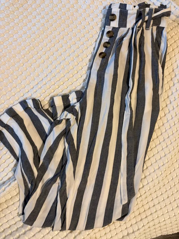 American Eagle Pants - Image 2