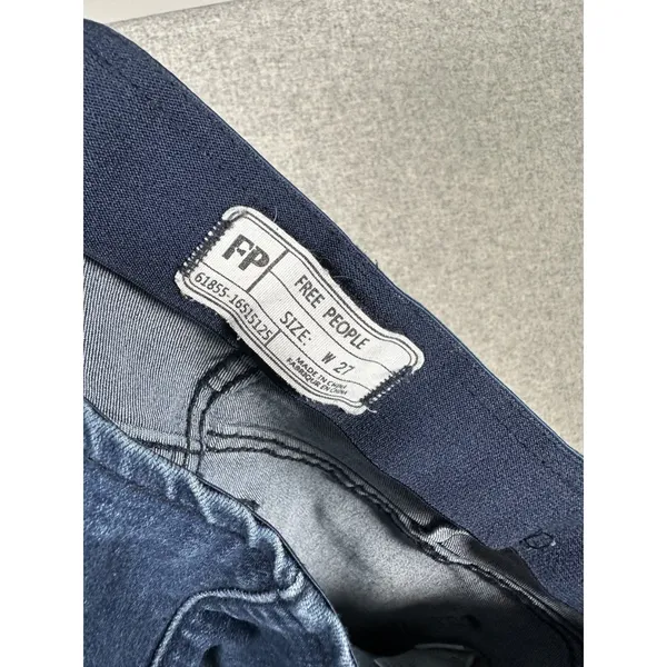 Free‎ People Jeans 27 Womens Blue Pull On Flare Stretch Denim Rough Hem Hippie - Image 3