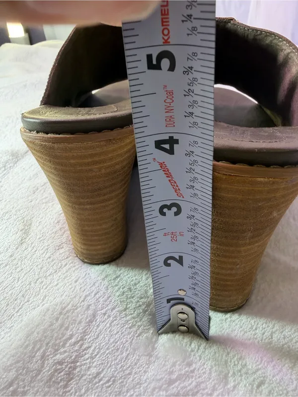 Timberland Women’s Black Leather Wedge Slide Sandals - Image 12
