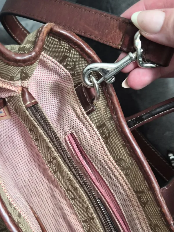 Y2K Dooney & Bourke Purse Brown Monogram wLeather Trim Shoulder Bag Vintage - Image 13