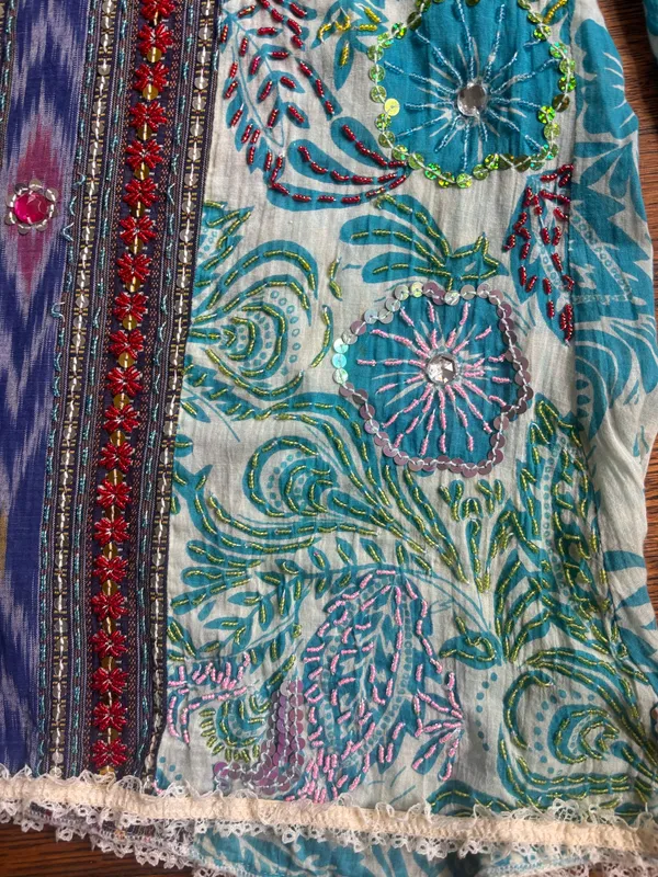 Handmade Beaded Capris Blue Size M - Image 2