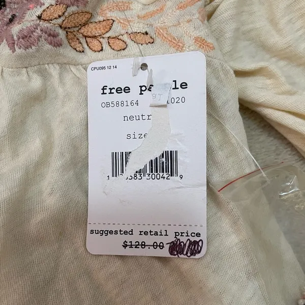 Free People NWT beaded cream Fast Times Cold Shoulder Top Women's size medium - Image 6