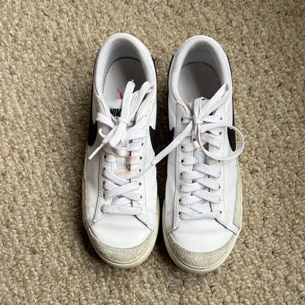 NIKE Blazer Low Platform Sneakers Size 6.5 - Image 11