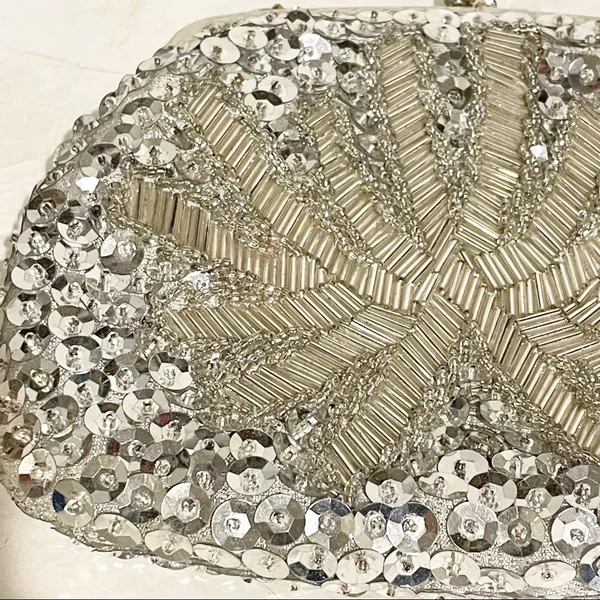 La Regale Vintage Small Silver Beaded Sequin Shoulder Bag‎ Evening Purse - Image 3