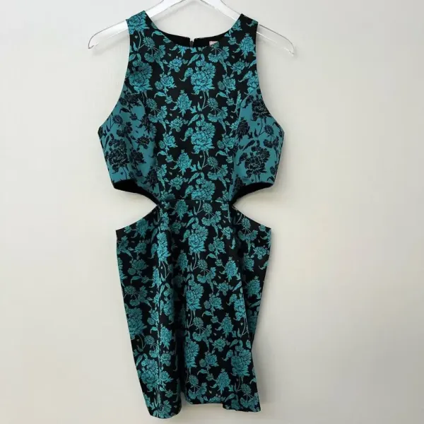 ANTHROPOLOGIE‎ HUTCH Brocade Cut Out Side Dress - Image 2