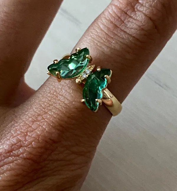 NWOT altar d’state green butterfly rhinestone gold ring - Image 3