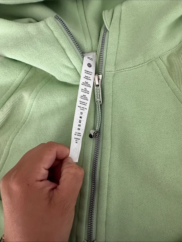Lululemon Scuba Oversized Half-Zip‎ Hoodie in Creamy Mint Size XS/S - Image 2