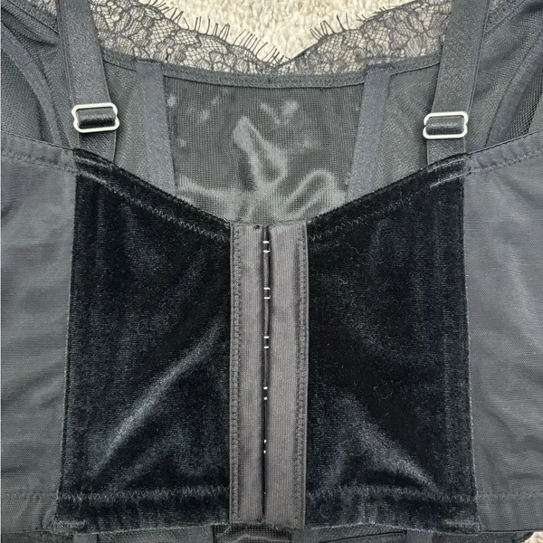 Victoria Secret black velvet corset top with mesh sides‎ and lace detailing - Image 4