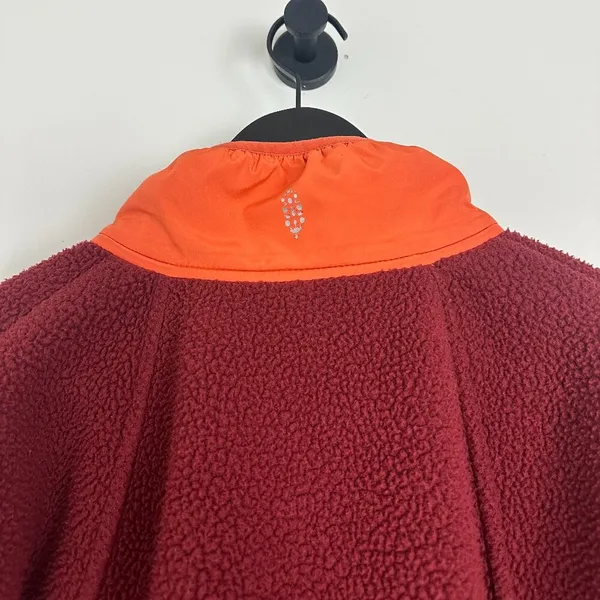 FREE PEOPLE Movement Hit The Slopes Pullover in Dark Red Size Medium - Image 8