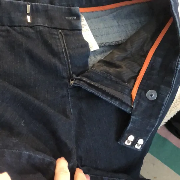 🔹4 for $30 Dockers Dark Wash Bermuda Shorts, size 8 - Image 3