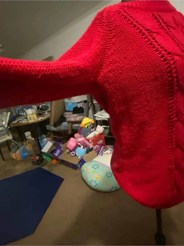 Hollister Red Knit sweater - Image 12