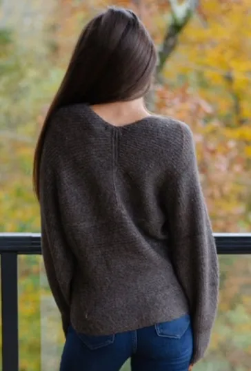 These Three Boutique Crossed ribbed sweater ash brown - Image 3