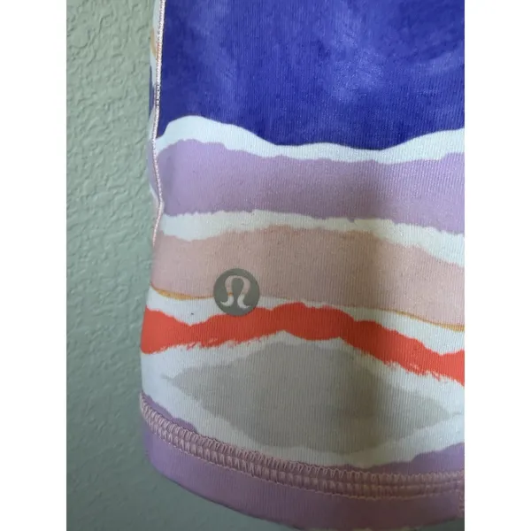 Lululemon Womens Size 4 Multicolor Strappy Back Built In Bra Tank Top No Pads - Image 3
