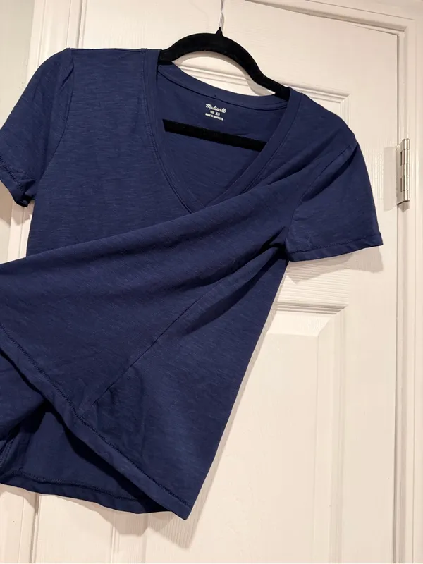 NWOT Madewell Size XS Navy Blue V Neck Short Sleeve Slub Cotton Tee Shirt - Image 2