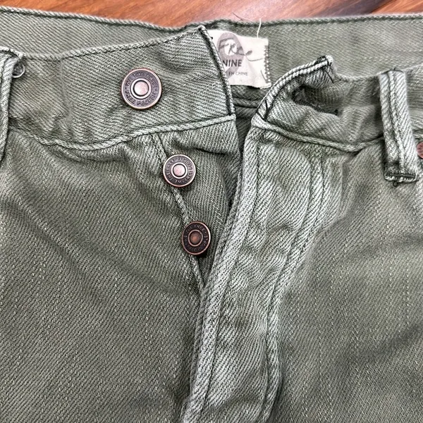 We The Free Good Vibrations Army Green Denim Short Size 29 - Image 4