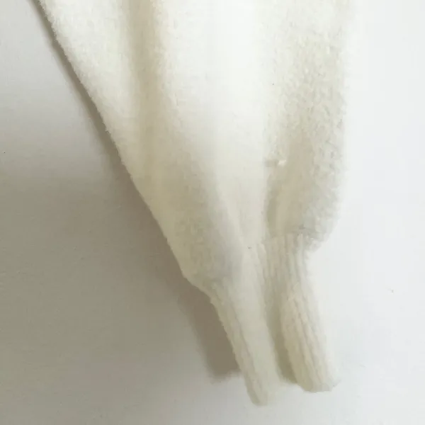 Alo Yoga Snuggle Up Sweater Shawl Ivory One Size - Image 3