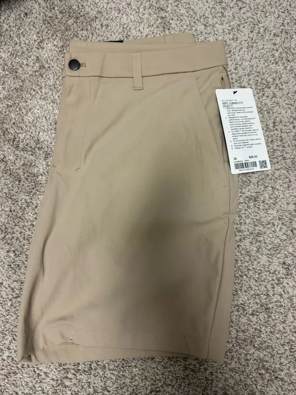 Lululemon ABC Classic For Short 7” - Image 3
