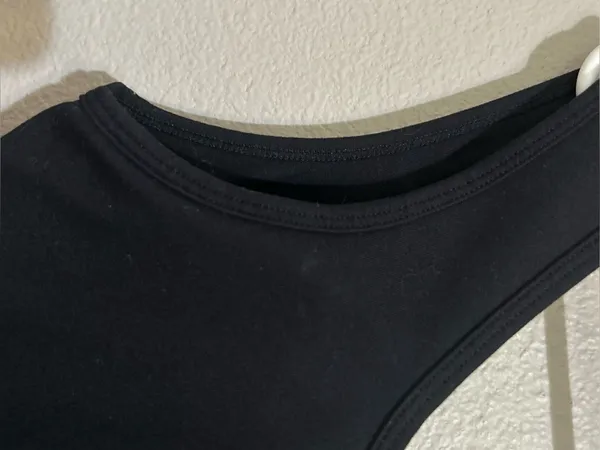 Halara Black U Neck Crossover Yoga Padded Longline Tank Top Women’s Size Small - Image 6