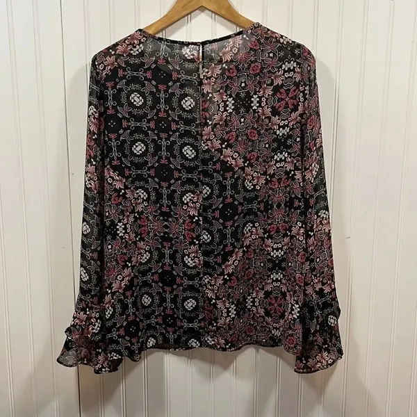 BCBGeneration sheer floral boho blouse - Image 4