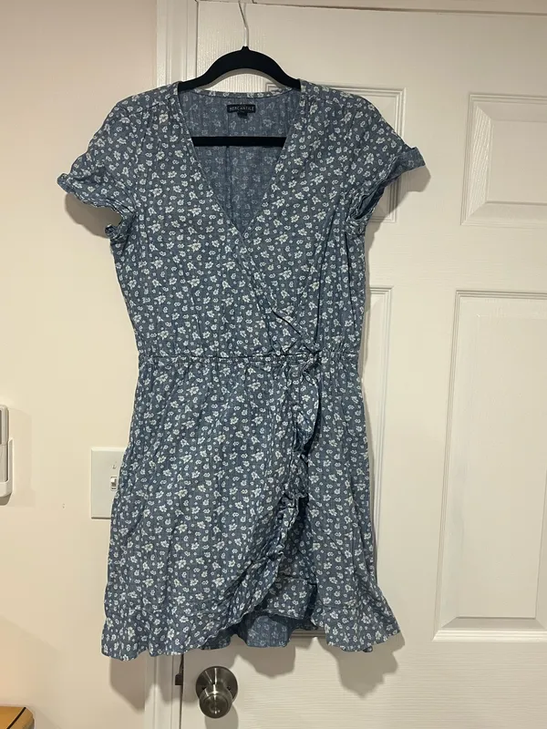 J Crew Mercantile Denim Floral Dress - Image 2
