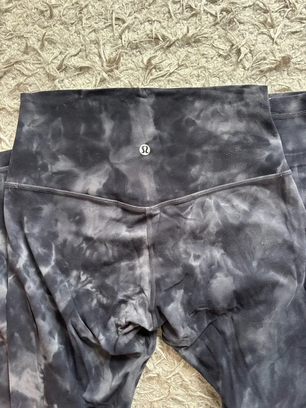 Lululemon Align Leggings 28" - Image 2
