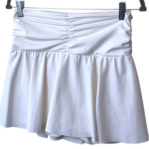 Year of‎ Ours Court Skort White Ruched Athletic Tennis Pickleball Golf Dainty M - Image 3