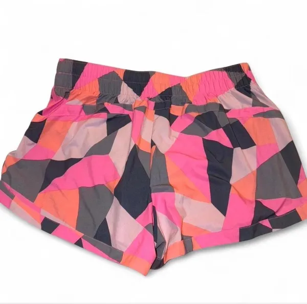 Gap Fit Athletic Shorts - Image 3