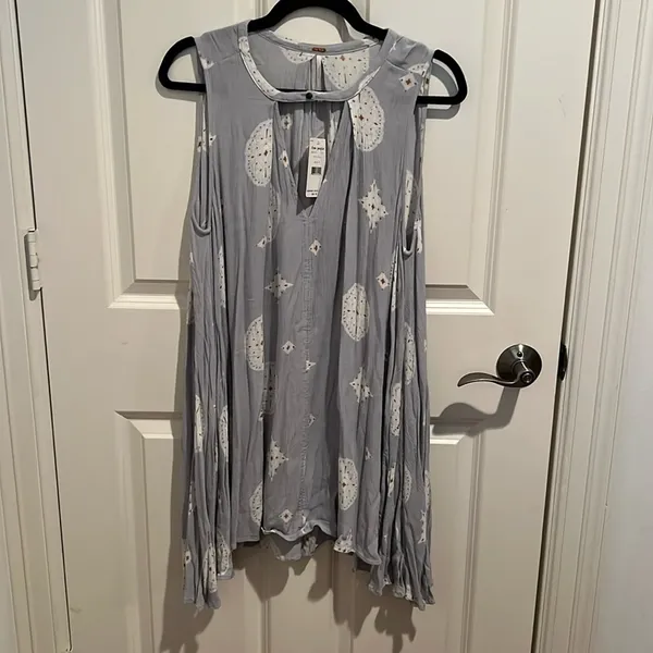 Free people tree swing sleeveless tunic nwt - Image 2