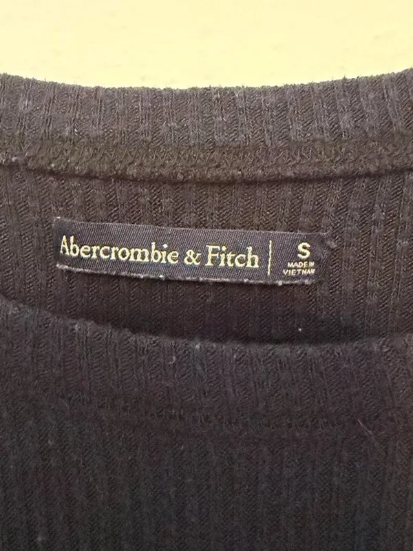 Abercrombie & Fitch Ribbed Tie-Front Top - Image 3