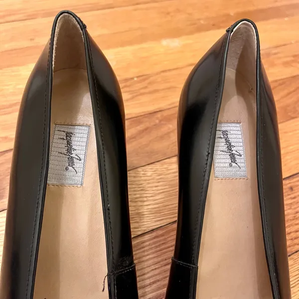Jacqueline Ferrar Vintage Black Leather Block Heel Pumps Square Toe Shoes 8.5M - Image 5