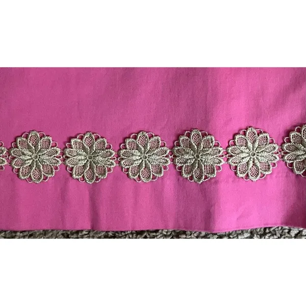 Lilly Pulitzer 2 Gold Applique Hotty Pink Keyhole Dress Shift ALine Flowers - Image 3