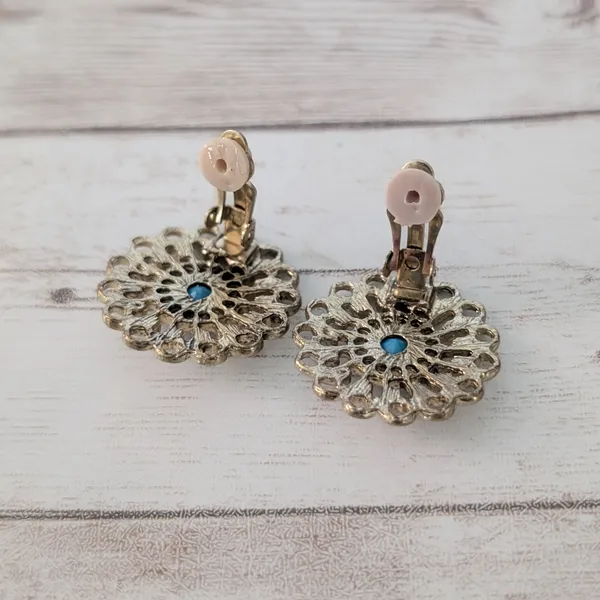 Vintage Clip On Earrings Ornate Gold Tone with Turquoise Tone Center Large - Image 4