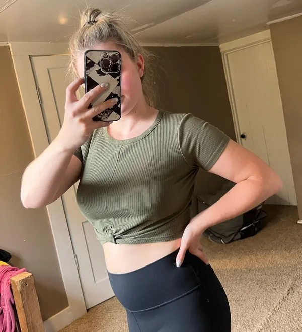 Hollister Crop Top - Image 3