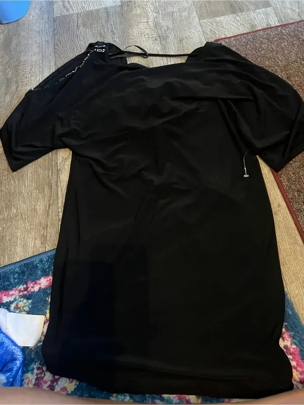 Cachet black mini dress size 4 - Image 2