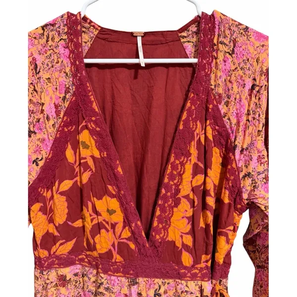 Free People‎ Tilda Wrap Dress Firebrick Floral Women's Size Medium - Image 3
