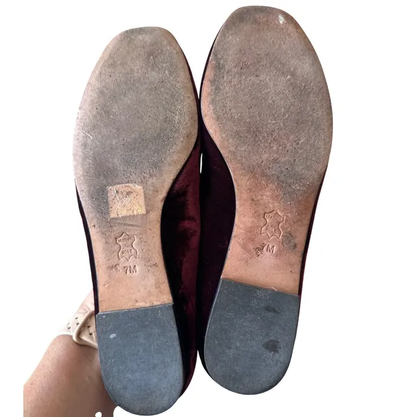 Tory Burch Burgundy Velvet Acorn Charm Smoking Slippers Loafers 7 - Image 7