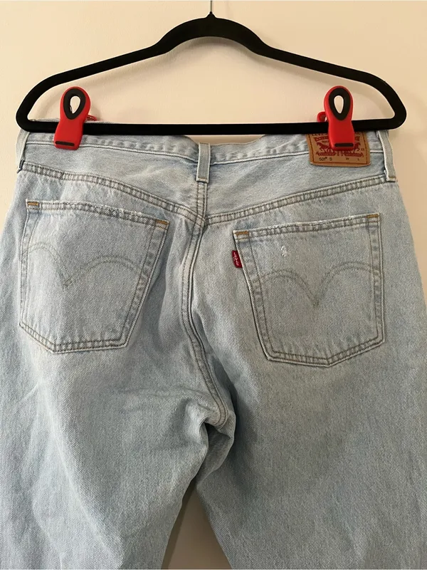 Levi's 501 Skinny Light Wash Distressed Jeans 31 X 28 Button Fly Western Country - Image 5
