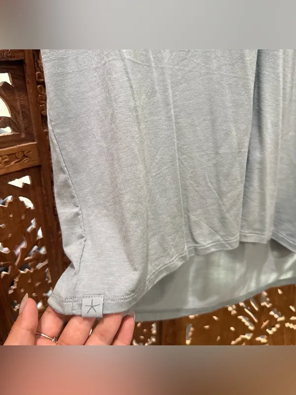 NWT barefoot dreams modal shirt - Image 2