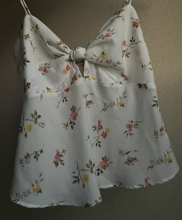 Floral Camisole Top 🌸💐 - Image 4