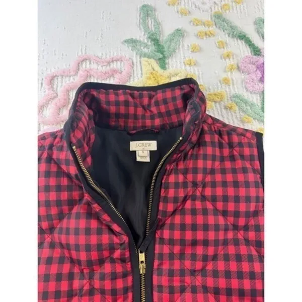 J Crew Red Black Buffalo Check Quilted Puffer Vest‎ Gilet Size S - Image 6