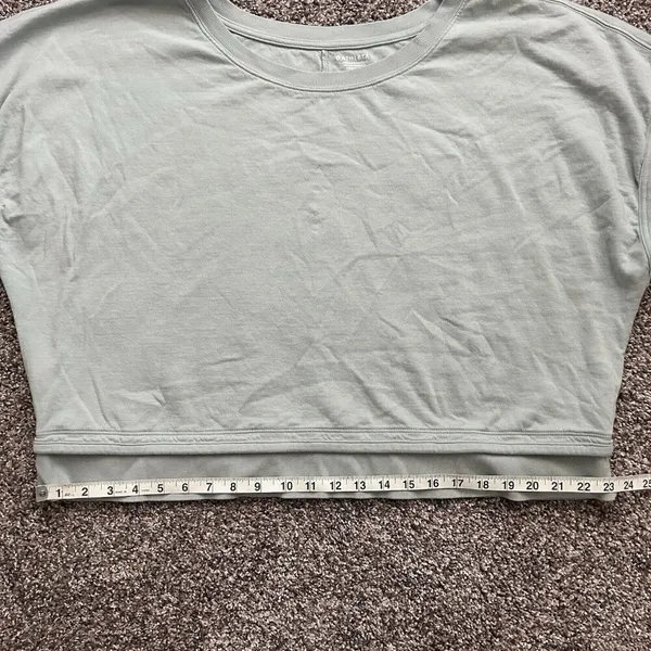Athleta Sundown Shirred Tee Pale Green Pullover Short Sleeve Sweatshirt XL - Image 8