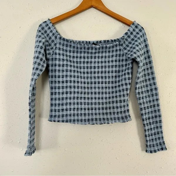 🦋 Wild Fable Blue Checkered Off the Shoulder Long Sleeve Crop Top Medium - Image 2