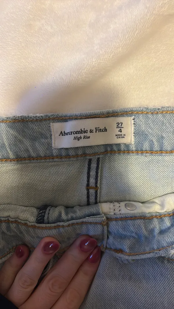Abercrombie High-Rise Skirt Denim - Image 2