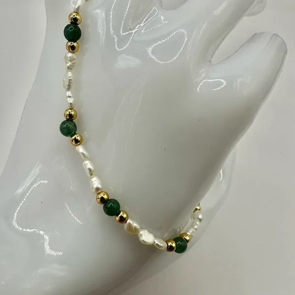 Jade freshwater Pearl stretchy bracelet Green - Image 2