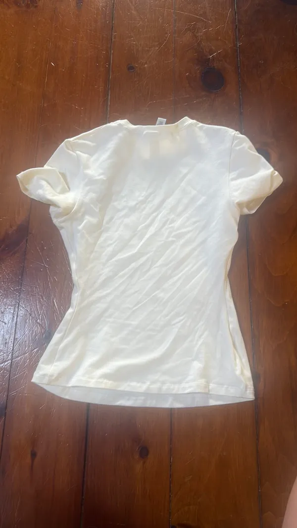 White SKIMS T-Shirt - Image 2