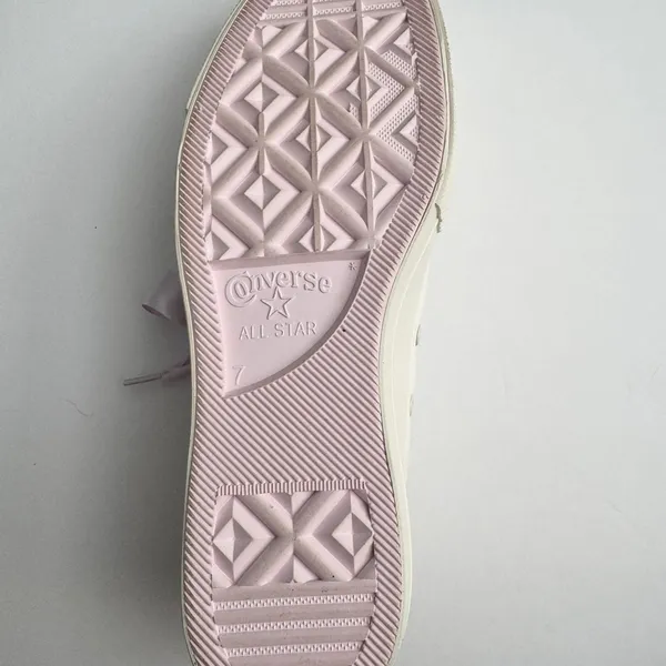 Converse Chuck Taylor All Star Lift Matte Satin - Image 6